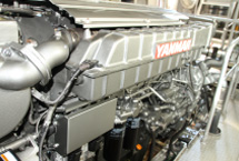 Yanmar's latest electronically-controlled engine with less vibration, which can suppress the emission of black smoke.